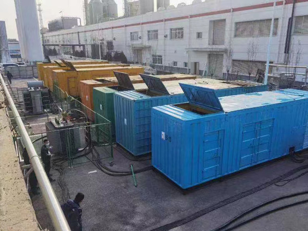 大兴安岭380V和690V电压的电缆线相同吗？